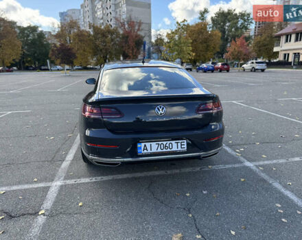 Серый Фольксваген Arteon, объемом двигателя 1.97 л и пробегом 73 тыс. км за 33200 $, фото 71 на Automoto.ua