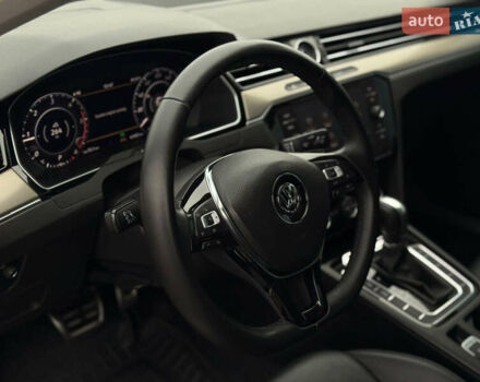 Сірий Фольксваген Arteon, об'ємом двигуна 2 л та пробігом 43 тис. км за 26950 $, фото 9 на Automoto.ua