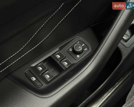 Серый Фольксваген Arteon, объемом двигателя 1.98 л и пробегом 78 тыс. км за 29900 $, фото 25 на Automoto.ua