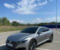 Серый Фольксваген Arteon, объемом двигателя 2 л и пробегом 72 тыс. км за 27500 $, фото 1 на Automoto.ua
