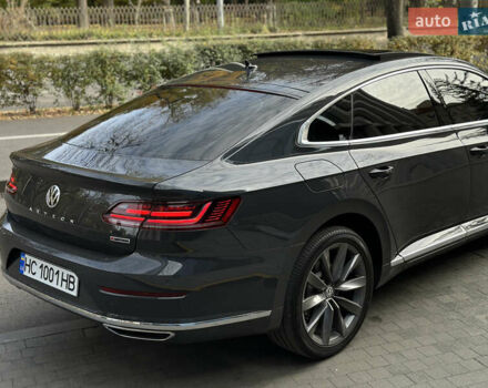 Серый Фольксваген Arteon, объемом двигателя 1.97 л и пробегом 98 тыс. км за 29700 $, фото 9 на Automoto.ua