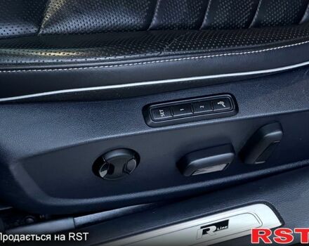 Серый Фольксваген Arteon, объемом двигателя 2 л и пробегом 80 тыс. км за 25000 $, фото 6 на Automoto.ua