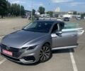 Серый Фольксваген Arteon, объемом двигателя 1.98 л и пробегом 88 тыс. км за 32000 $, фото 2 на Automoto.ua