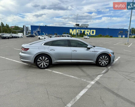 Серый Фольксваген Arteon, объемом двигателя 2 л и пробегом 52 тыс. км за 24500 $, фото 7 на Automoto.ua