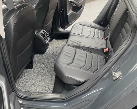Сірий Фольксваген Arteon, об'ємом двигуна 1.97 л та пробігом 98 тис. км за 28750 $, фото 36 на Automoto.ua