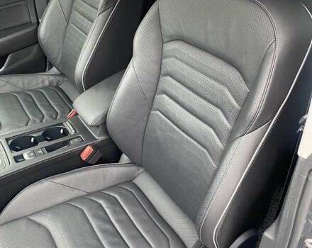 Сірий Фольксваген Arteon, об'ємом двигуна 1.97 л та пробігом 98 тис. км за 28750 $, фото 33 на Automoto.ua