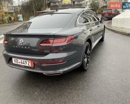 Сірий Фольксваген Arteon, об'ємом двигуна 1.97 л та пробігом 98 тис. км за 28750 $, фото 21 на Automoto.ua