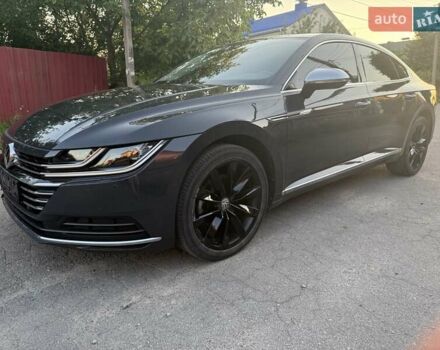 Серый Фольксваген Arteon, объемом двигателя 1.97 л и пробегом 97 тыс. км за 25450 $, фото 22 на Automoto.ua