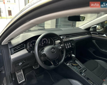 Серый Фольксваген Arteon, объемом двигателя 1.97 л и пробегом 98 тыс. км за 29700 $, фото 17 на Automoto.ua