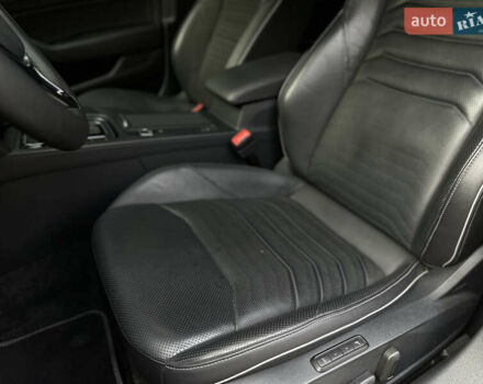 Серый Фольксваген Arteon, объемом двигателя 1.97 л и пробегом 98 тыс. км за 29700 $, фото 19 на Automoto.ua