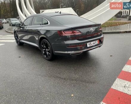 Сірий Фольксваген Arteon, об'ємом двигуна 1.97 л та пробігом 98 тис. км за 28750 $, фото 18 на Automoto.ua