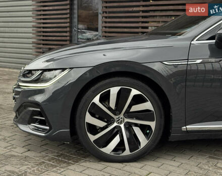 Серый Фольксваген Arteon, объемом двигателя 1.98 л и пробегом 78 тыс. км за 29900 $, фото 4 на Automoto.ua