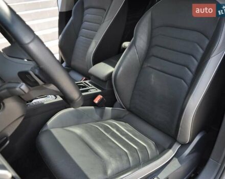 Серый Фольксваген Arteon, объемом двигателя 1.97 л и пробегом 74 тыс. км за 38000 $, фото 33 на Automoto.ua