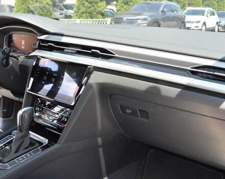 Серый Фольксваген Arteon, объемом двигателя 1.97 л и пробегом 74 тыс. км за 38000 $, фото 22 на Automoto.ua