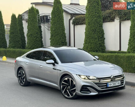 Серый Фольксваген Arteon, объемом двигателя 1.97 л и пробегом 80 тыс. км за 42500 $, фото 46 на Automoto.ua