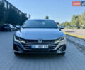 Серый Фольксваген Arteon, объемом двигателя 1.97 л и пробегом 135 тыс. км за 41500 $, фото 1 на Automoto.ua
