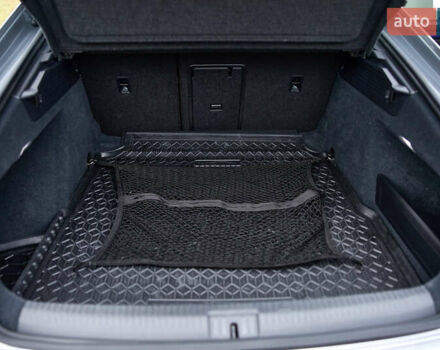 Серый Фольксваген Arteon, объемом двигателя 1.97 л и пробегом 76 тыс. км за 41000 $, фото 22 на Automoto.ua