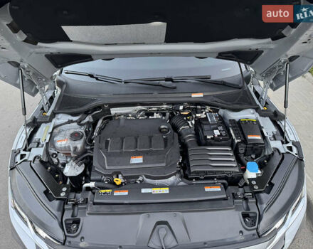 Серый Фольксваген Arteon, объемом двигателя 1.97 л и пробегом 80 тыс. км за 42500 $, фото 44 на Automoto.ua