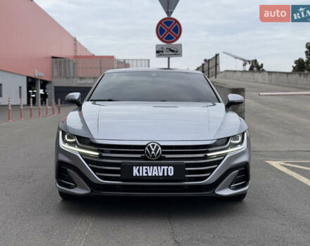 Сірий Фольксваген Arteon, об'ємом двигуна 2 л та пробігом 81 тис. км за 40000 $, фото 2 на Automoto.ua