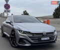Сірий Фольксваген Arteon, об'ємом двигуна 2 л та пробігом 81 тис. км за 40000 $, фото 3 на Automoto.ua