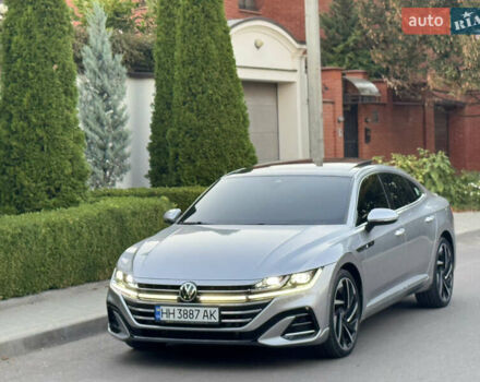 Серый Фольксваген Arteon, объемом двигателя 1.97 л и пробегом 80 тыс. км за 42500 $, фото 7 на Automoto.ua