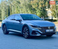 Серый Фольксваген Arteon, объемом двигателя 1.97 л и пробегом 135 тыс. км за 41500 $, фото 3 на Automoto.ua