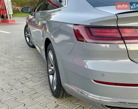 Серый Фольксваген Arteon, объемом двигателя 1.98 л и пробегом 117 тыс. км за 24999 $, фото 31 на Automoto.ua