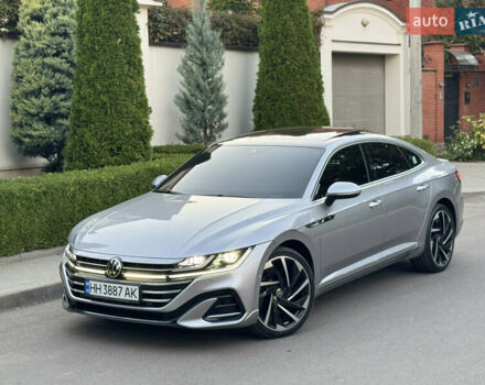 Серый Фольксваген Arteon, объемом двигателя 1.97 л и пробегом 80 тыс. км за 42500 $, фото 10 на Automoto.ua