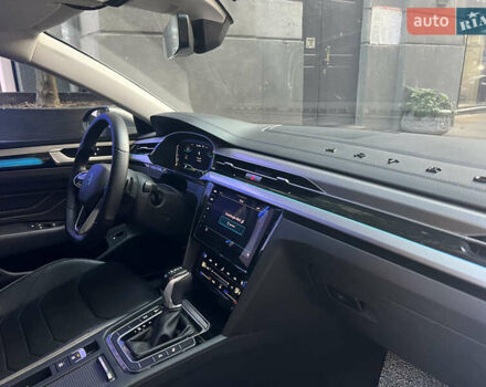 Сірий Фольксваген Arteon, об'ємом двигуна 1.97 л та пробігом 59 тис. км за 37800 $, фото 6 на Automoto.ua