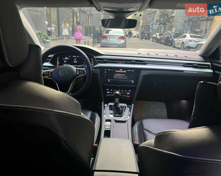 Сірий Фольксваген Arteon, об'ємом двигуна 1.97 л та пробігом 59 тис. км за 37800 $, фото 17 на Automoto.ua
