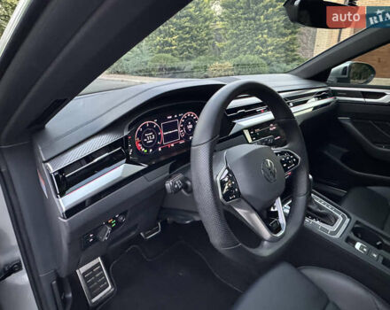 Серый Фольксваген Arteon, объемом двигателя 1.97 л и пробегом 80 тыс. км за 42500 $, фото 25 на Automoto.ua