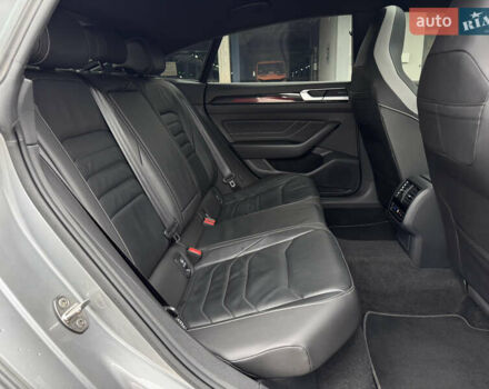 Сірий Фольксваген Arteon, об'ємом двигуна 2 л та пробігом 81 тис. км за 40000 $, фото 38 на Automoto.ua