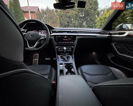 Серый Фольксваген Arteon, объемом двигателя 1.97 л и пробегом 80 тыс. км за 42500 $, фото 34 на Automoto.ua