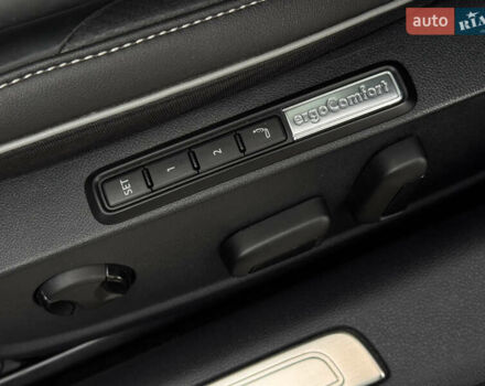 Сірий Фольксваген Arteon, об'ємом двигуна 2 л та пробігом 81 тис. км за 40000 $, фото 27 на Automoto.ua
