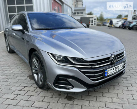 Серый Фольксваген Arteon, объемом двигателя 1.97 л и пробегом 76 тыс. км за 39500 $, фото 4 на Automoto.ua