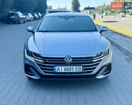 Серый Фольксваген Arteon, объемом двигателя 1.97 л и пробегом 135 тыс. км за 41500 $, фото 2 на Automoto.ua