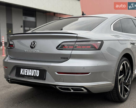 Сірий Фольксваген Arteon, об'ємом двигуна 2 л та пробігом 81 тис. км за 40000 $, фото 14 на Automoto.ua