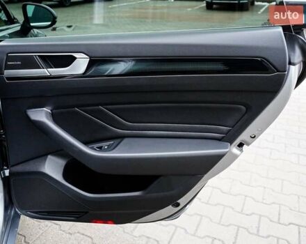 Серый Фольксваген Arteon, объемом двигателя 1.97 л и пробегом 14 тыс. км за 53204 $, фото 32 на Automoto.ua