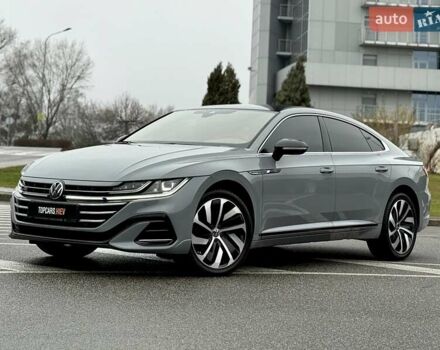 Серый Фольксваген Arteon, объемом двигателя 1.97 л и пробегом 52 тыс. км за 45500 $, фото 28 на Automoto.ua