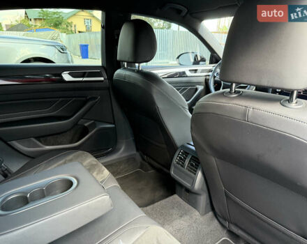 Серый Фольксваген Arteon, объемом двигателя 1.97 л и пробегом 45 тыс. км за 49200 $, фото 8 на Automoto.ua