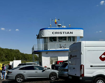 Серый Фольксваген Arteon, объемом двигателя 2 л и пробегом 38 тыс. км за 44000 $, фото 1 на Automoto.ua