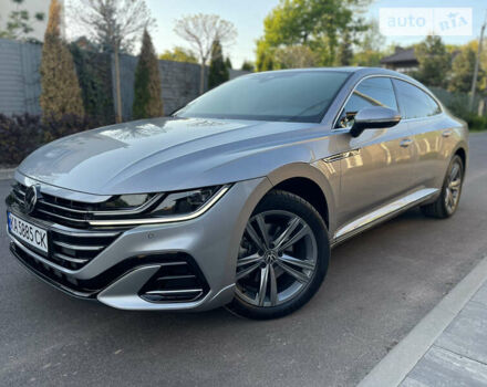 Сірий Фольксваген Arteon, об'ємом двигуна 1.97 л та пробігом 5 тис. км за 49999 $, фото 4 на Automoto.ua