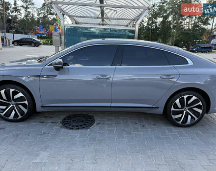 Серый Фольксваген Arteon, объемом двигателя 1.97 л и пробегом 45 тыс. км за 49200 $, фото 3 на Automoto.ua