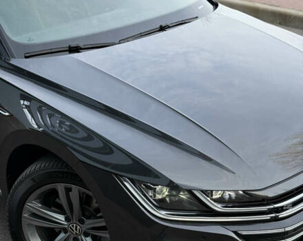Сірий Фольксваген Arteon, об'ємом двигуна 1.97 л та пробігом 48 тис. км за 45999 $, фото 5 на Automoto.ua