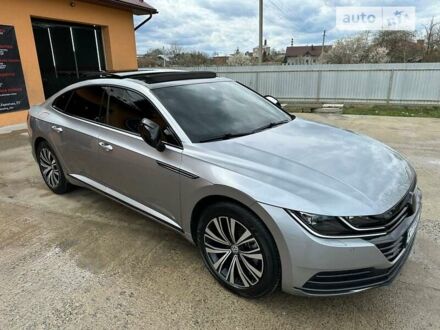 Серый Фольксваген Arteon, объемом двигателя 2 л и пробегом 199 тыс. км за 24990 $, фото 1 на Automoto.ua