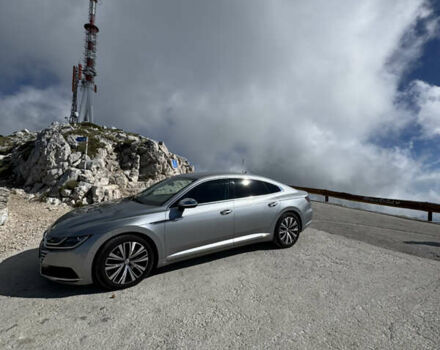 Серый Фольксваген Arteon, объемом двигателя 1.97 л и пробегом 94 тыс. км за 30000 $, фото 1 на Automoto.ua