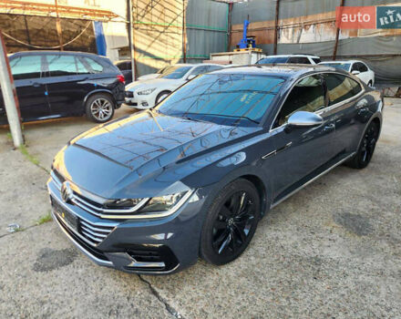 Сірий Фольксваген Arteon, об'ємом двигуна 2 л та пробігом 117 тис. км за 31500 $, фото 1 на Automoto.ua