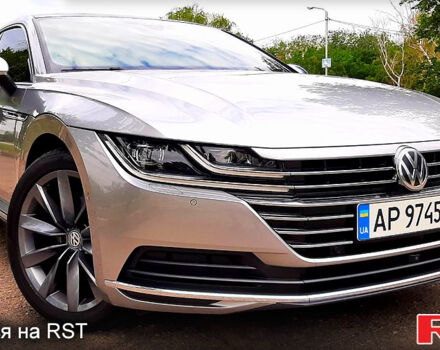 Серый Фольксваген Arteon, объемом двигателя 2 л и пробегом 166 тыс. км за 29700 $, фото 1 на Automoto.ua