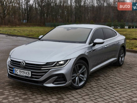 Серый Фольксваген Arteon, объемом двигателя 1.97 л и пробегом 76 тыс. км за 41000 $, фото 1 на Automoto.ua