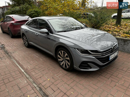 Серый Фольксваген Arteon, объемом двигателя 2 л и пробегом 38 тыс. км за 44000 $, фото 1 на Automoto.ua